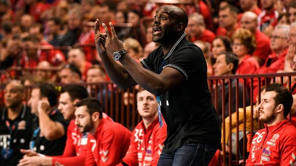 20190527_VCL_veszprem_davis_200x200.jpg
