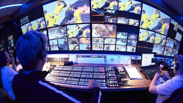 VEF4_TV_release_400.jpg