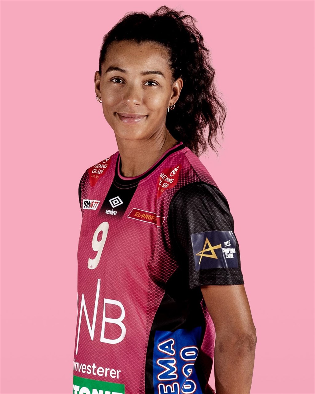 JAMINA ROBERTS Career & Statistics EHF