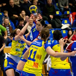 Aurelia_Brădeanu_WCL_2012_200x200