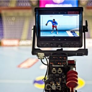 MCL_F4_2012_TVholding_200x200