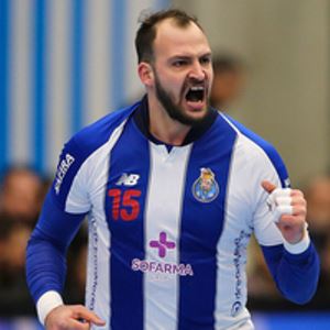 Porto-Cuenca_AmadorSalina_200