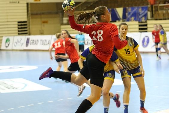 Belgium-Bosnia_womenstrophy_565